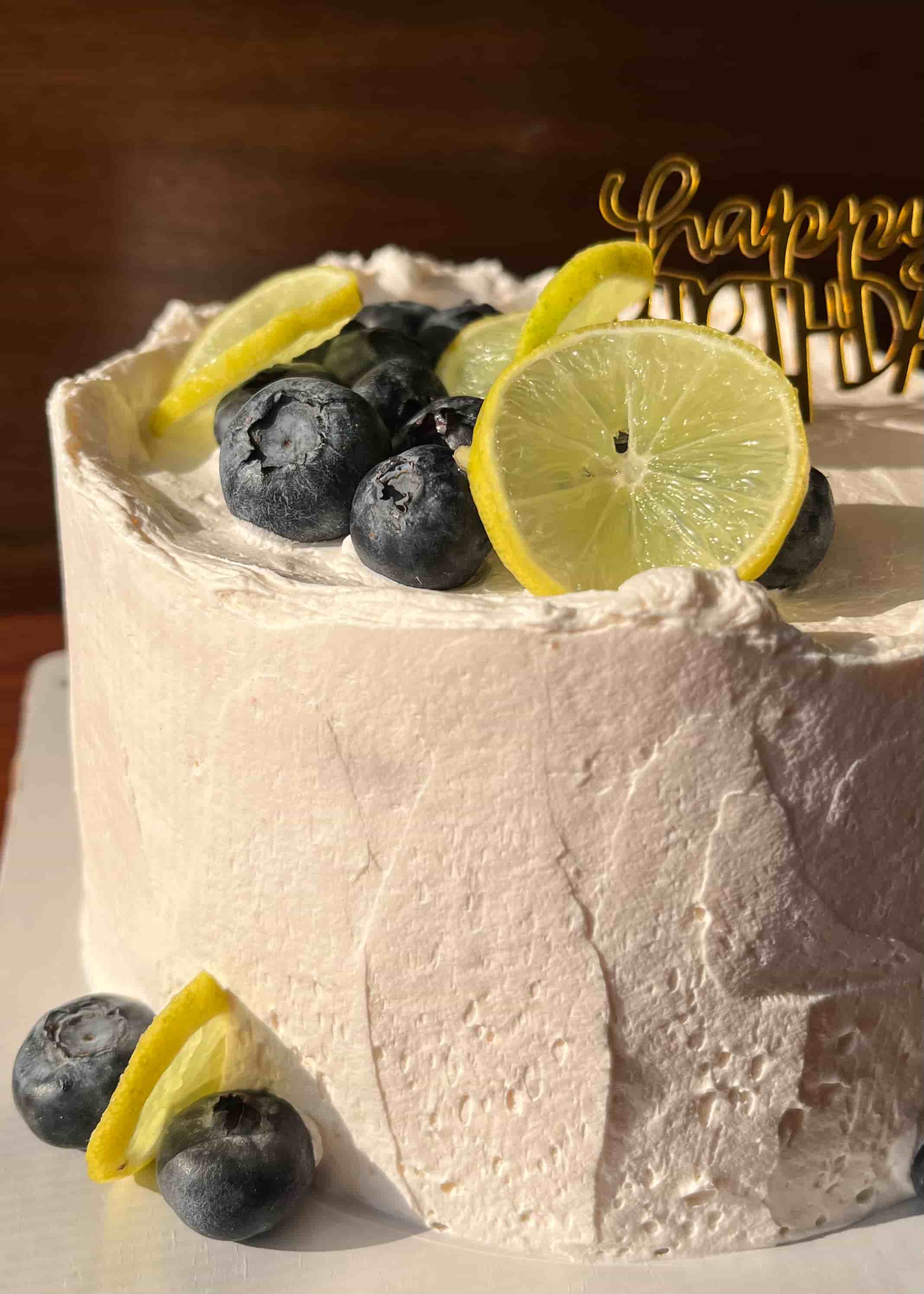 Custom cake delivery in Chandigarh